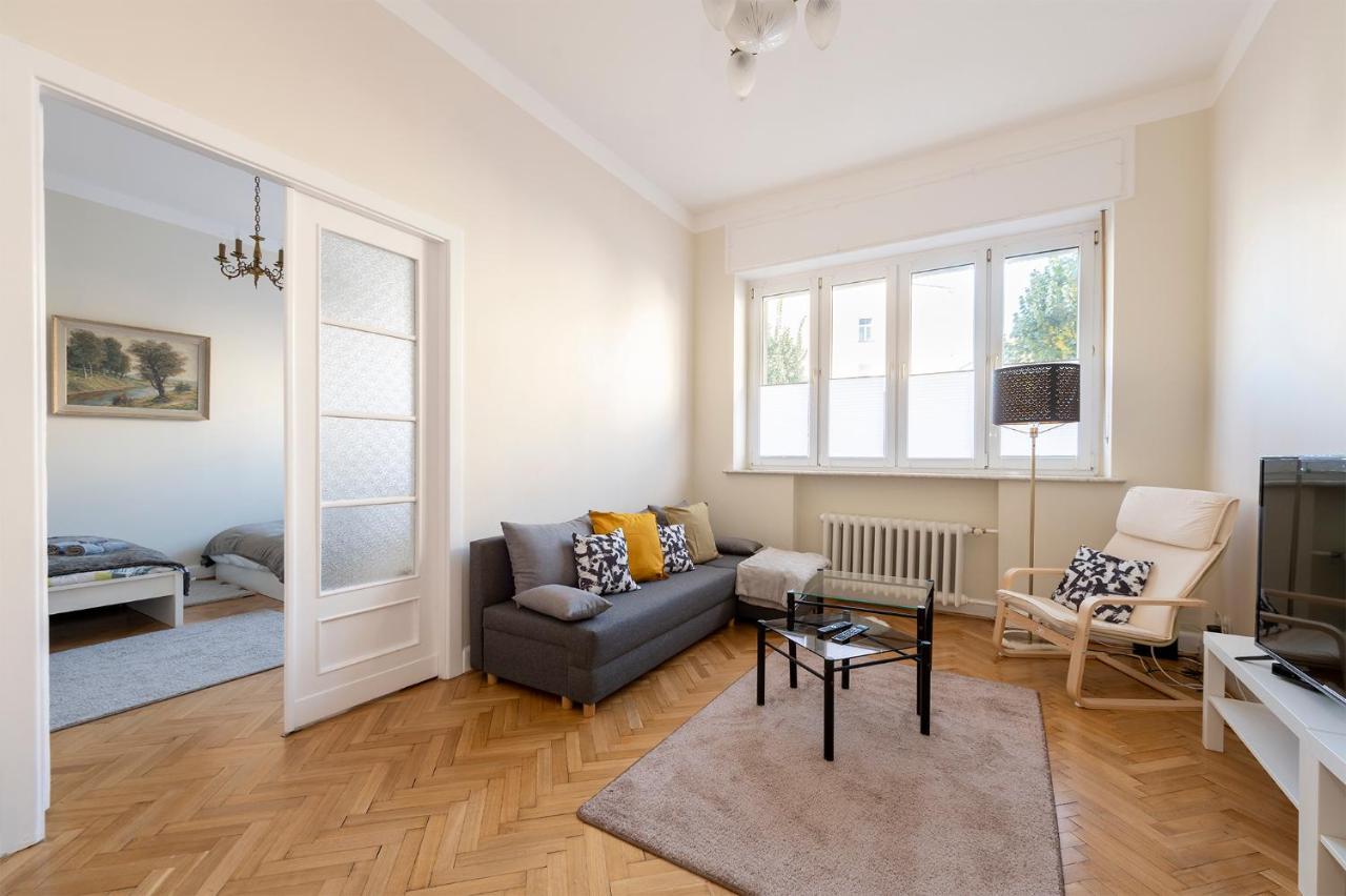 The Essence Of &large Stylish Apartment